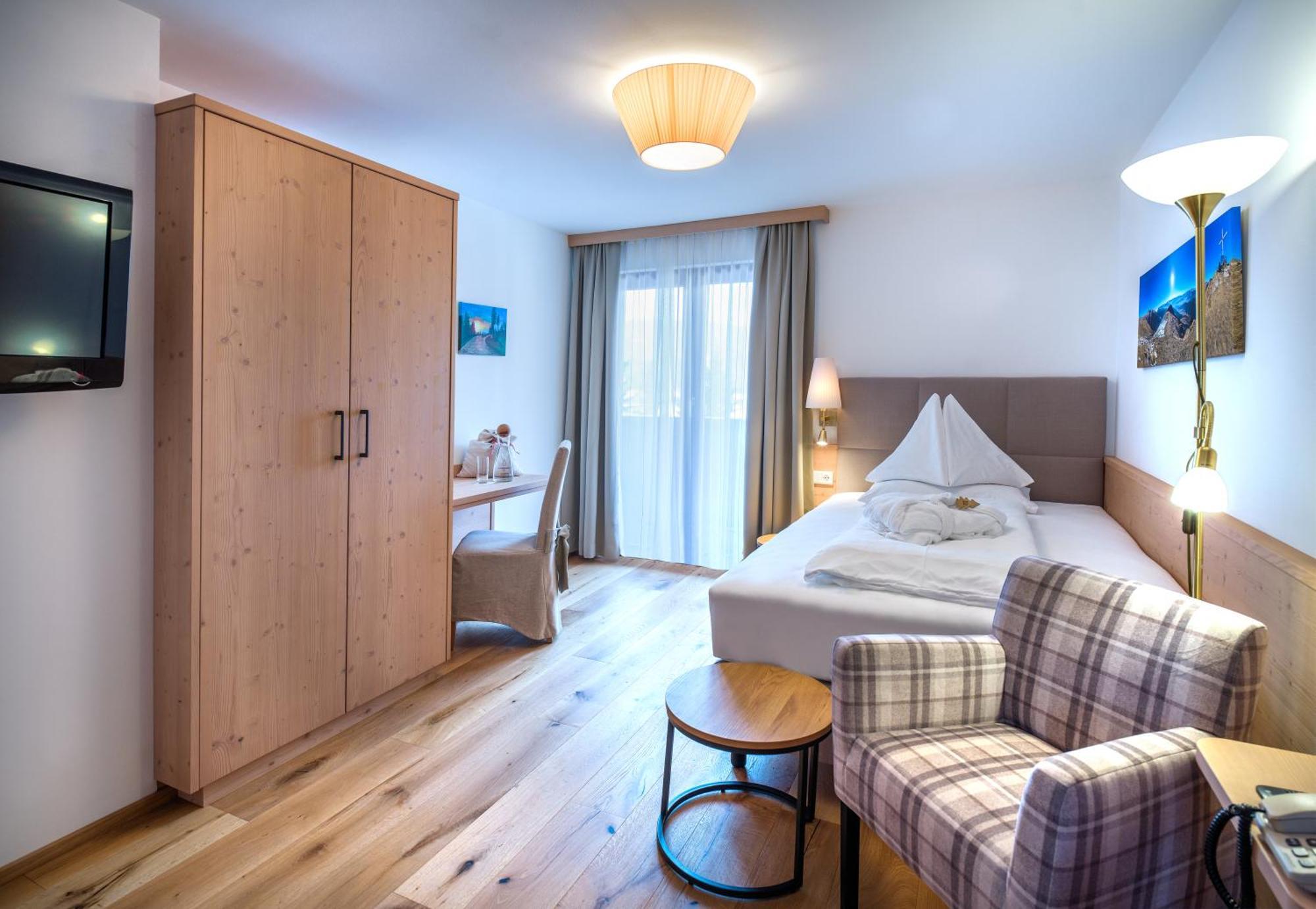 Hotel Haeuserl Im Wald Mariapfarr Esterno foto