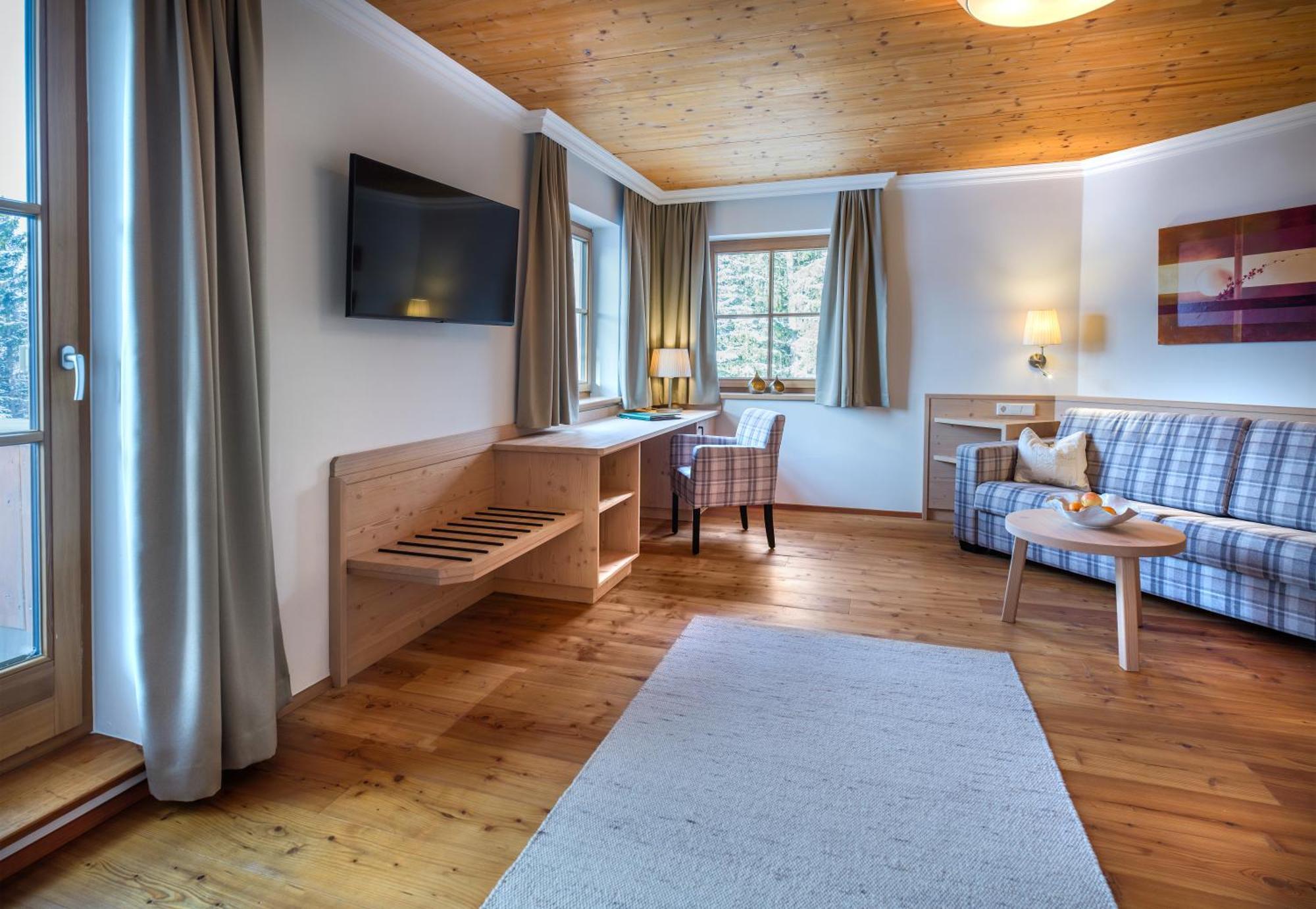 Hotel Haeuserl Im Wald Mariapfarr Esterno foto