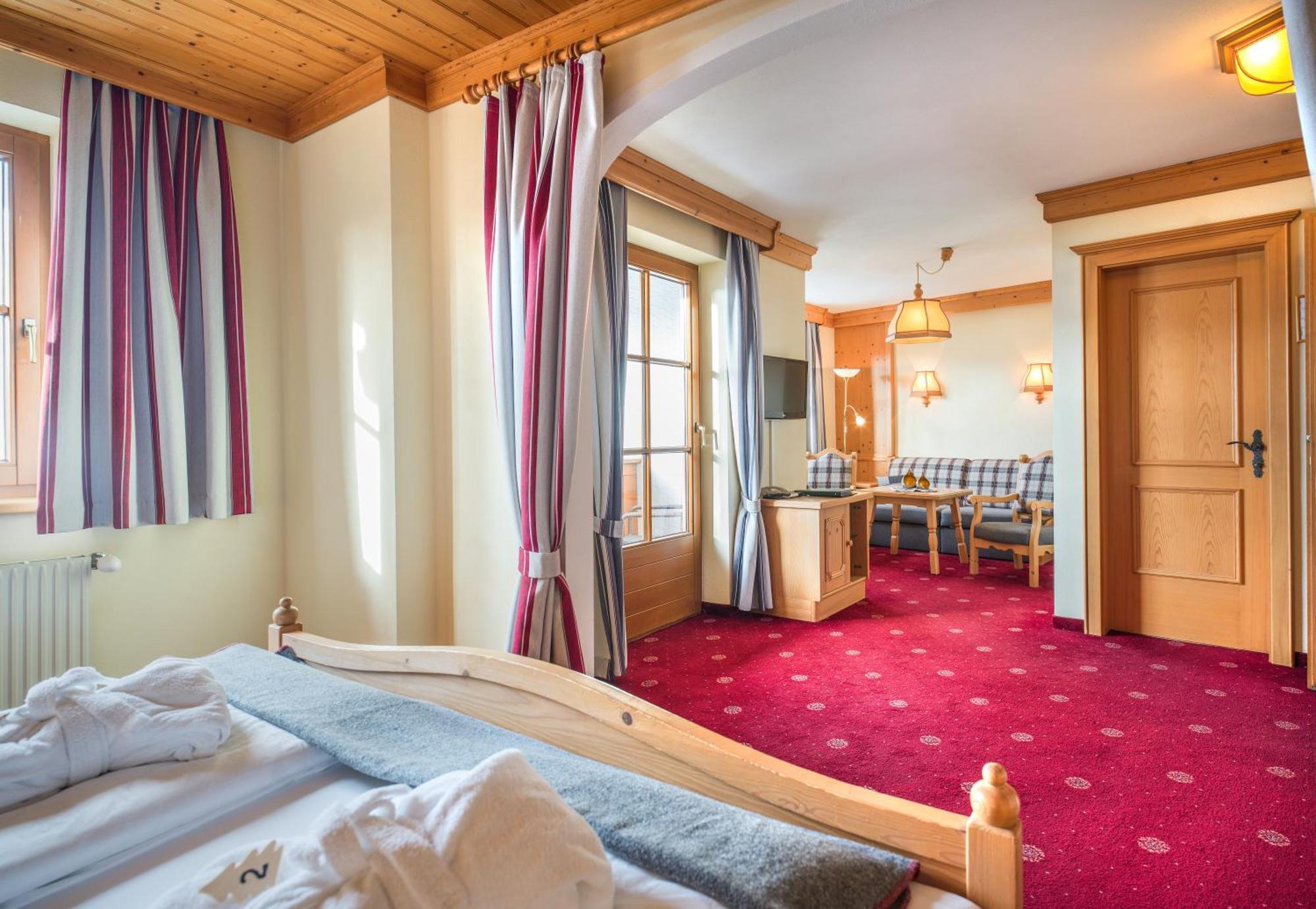 Hotel Haeuserl Im Wald Mariapfarr Esterno foto