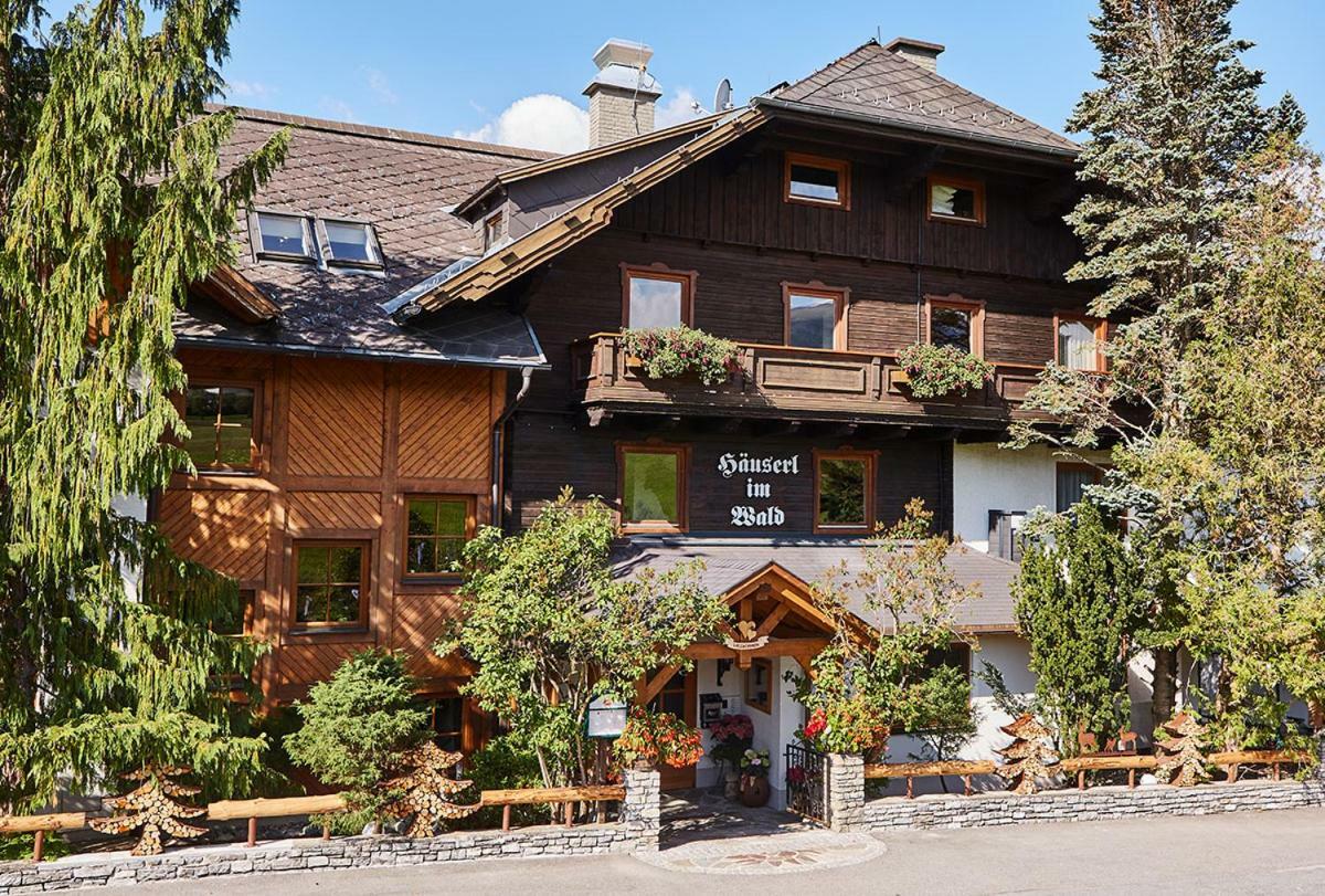 Hotel Haeuserl Im Wald Mariapfarr Esterno foto